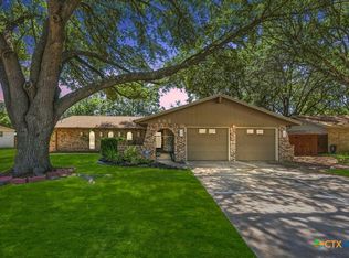 605 Ridgecrest, New Braunfels, TX 78130