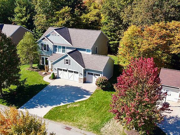 2nd image of 16873 Birchview Dr