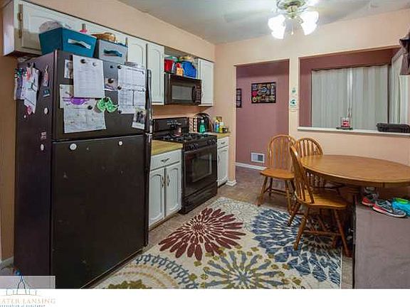 3rd image of 1624 Berkley Dr