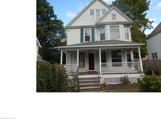 521 2nd St, Elyria, OH 44035