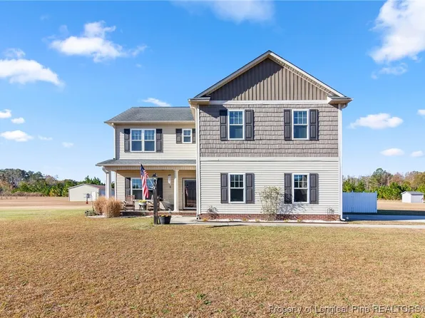 4831 Veasey Mill Dr, Wade, NC 28395