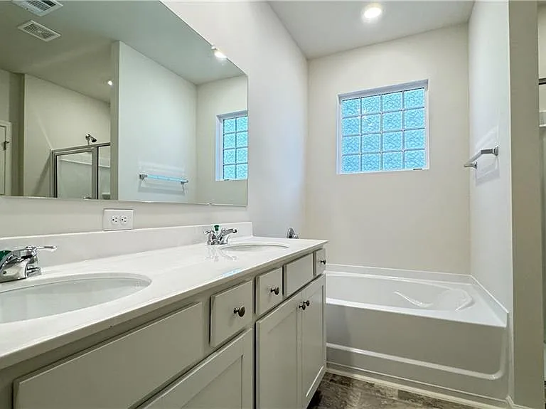 841 Highgrove Way — Photo 18