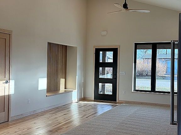 4th image of 1407 Dacar St