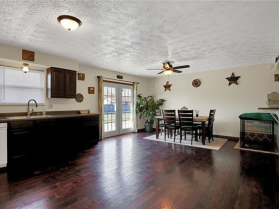 4th image of 5323 Honey Comb Ln