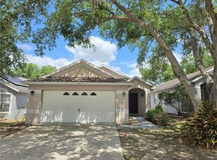 545 Summer Sails Dr, Valrico, FL 33594