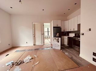 21-22 21st Rd #3B, Astoria, NY 11105