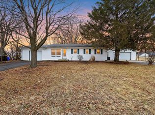 219 River Rd, Rochelle, IL 61068