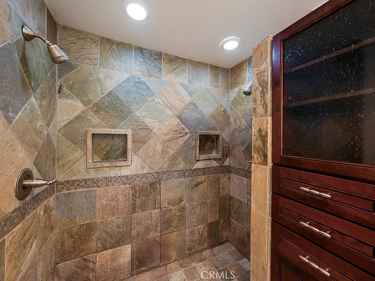 2217 Loma Verde Dr — Photo 14