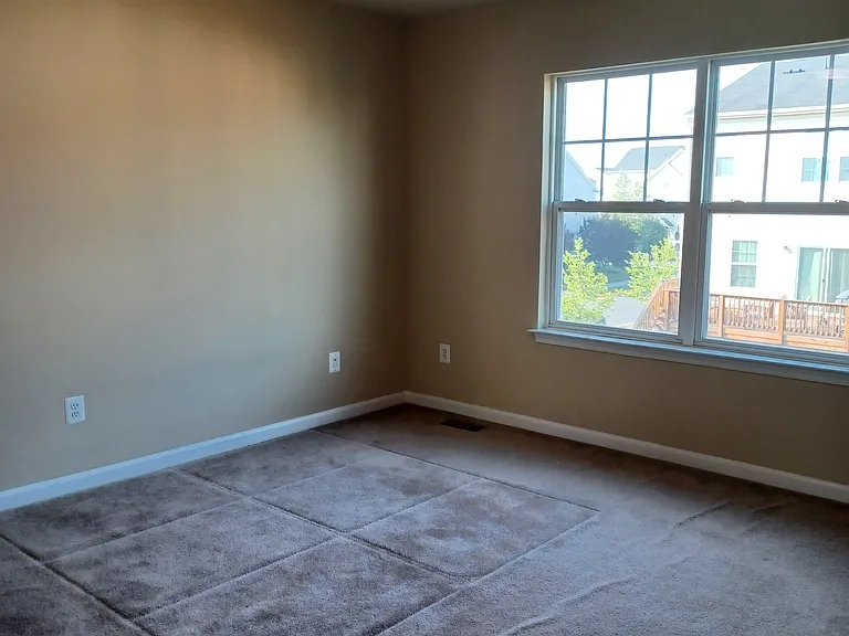 103 Argyle Ct #1 — Photo 7