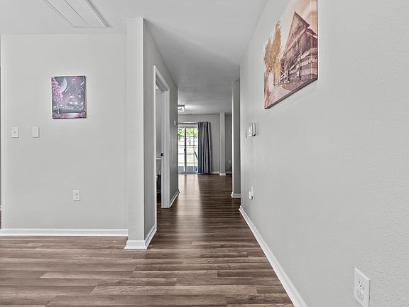 3rd image of 308 Cochin Ct