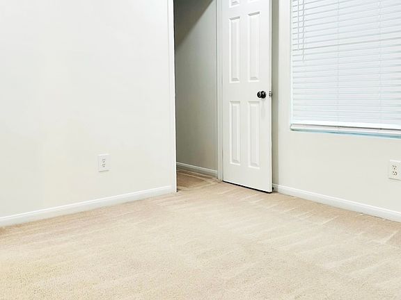 5th image of 120 W Avondale Dr
