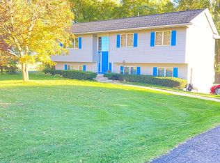 4761 Windsor Prairie Rd, Deforest, WI 53532