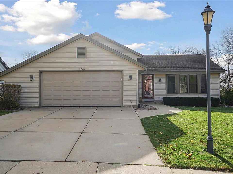1st image of 2737 Brighton Dr