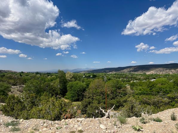 1378 State Road 68, Velarde, NM 87582