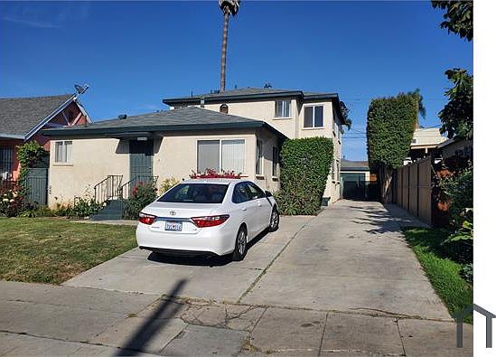 1st image of 7100 8th Ave #3