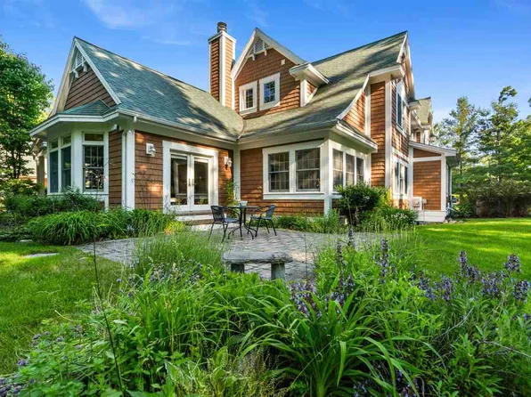 840 Fairways Dr #1, Harbor Springs, MI 49740