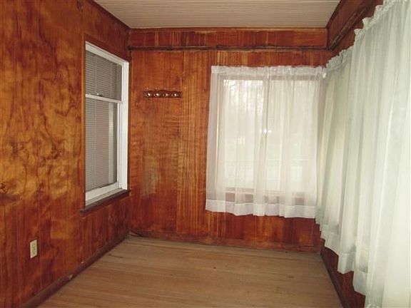 Enclosed front porch