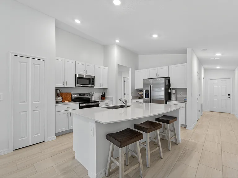17512 Shirewood Way — Photo 3