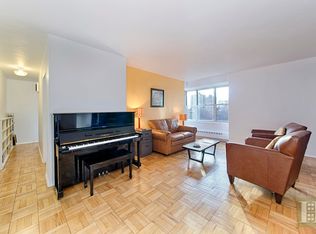 453 Fdr Dr, New York, NY 10002