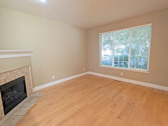 4th image of 1248 SE Bianca St