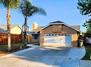 33 Bold Venture St, Perris, CA 92571