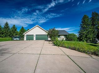 438 320th St, Knapp, WI 54749