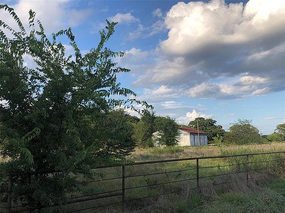 3rd image of 8613 Private Road 2402 Lot 21