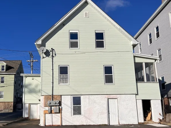56 Baker St, Gardner, MA 01440