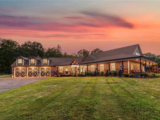 785 Danielson Pike, Scituate, RI 02857