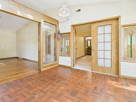 3rd image of 1111 Nebraska Ave