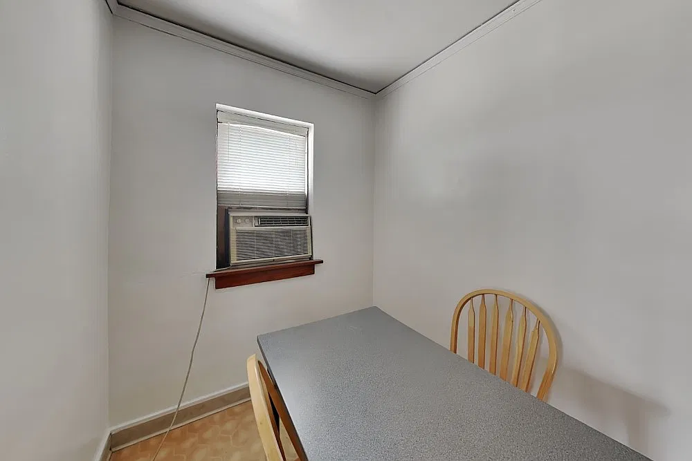 Roland Realty — Photo 2
