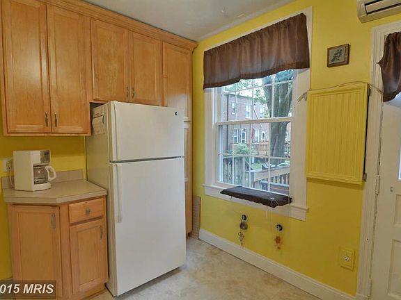 2nd image of 2600 16th St S APT 716