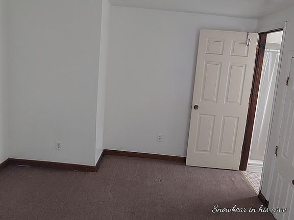 5th image of 923 Windsor Ave #3