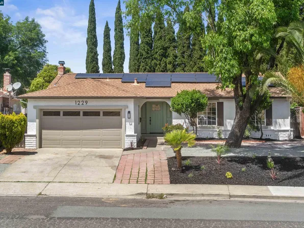 1229 Jensen Dr, Pittsburg, CA 94565