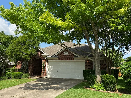 1727 Fallen Leaf Ln Photo 1