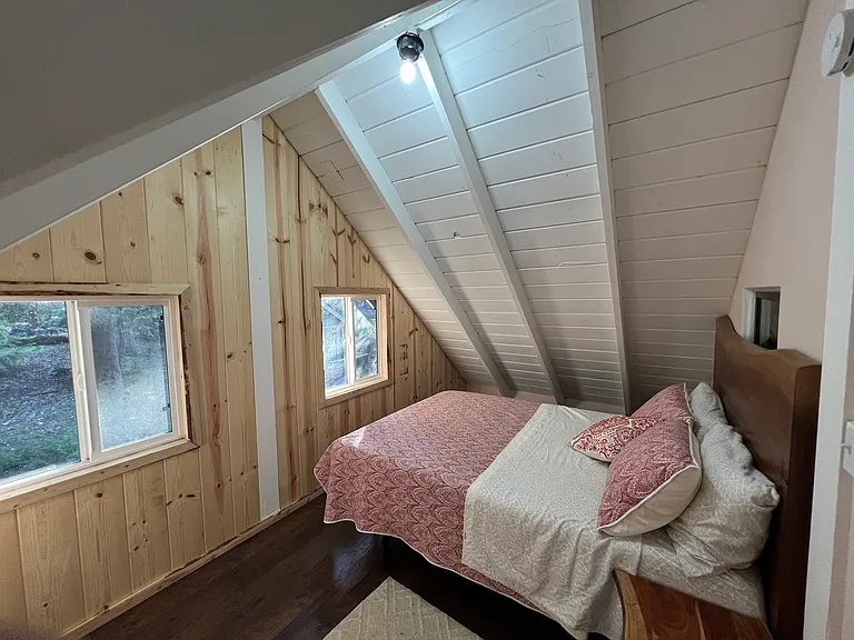 689 Knoll Dr — Photo 38