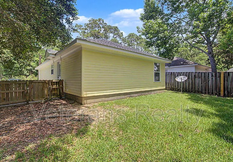 11122 Gorenflo Rd — Photo 19