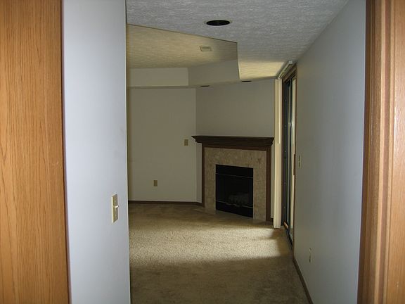 2nd image of 8603 Scenicview Dr