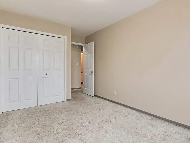 68 Cypress Way SE — Photo 7