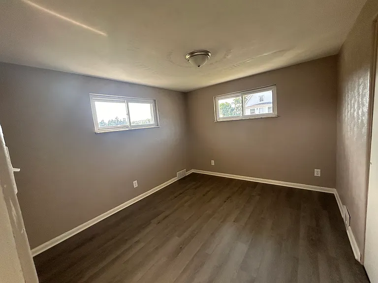 4758 Christy Rd — Photo 6