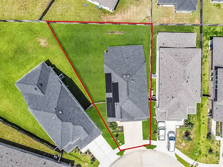 19384 Poppy Village Cir — Photo 38