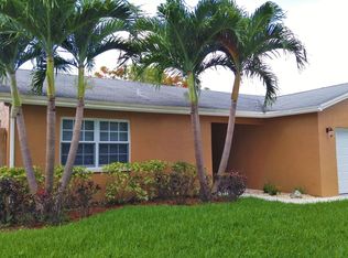 9208 SW 18th Rd, Boca Raton, FL 33428