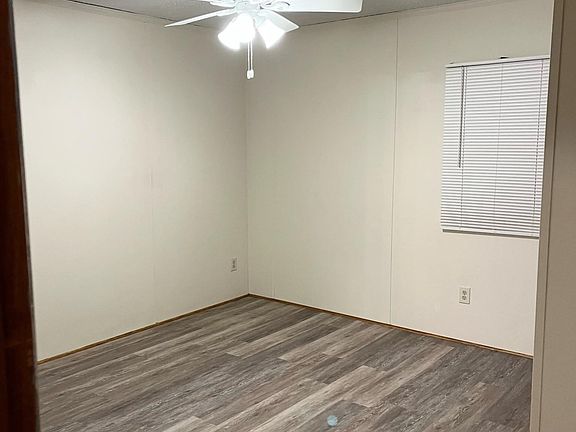 5th image of 104 Lynn Dr #39
