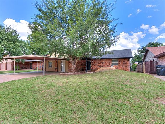 3rd image of 1506 Glenwood Dr