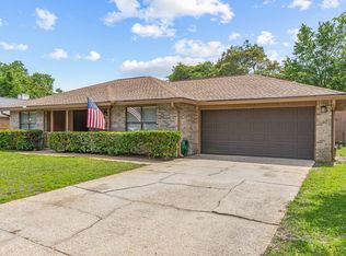 208 Brook Ct, Niceville, FL 32578