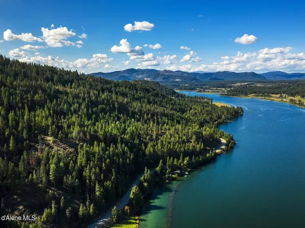 Nka Fernandes Ct, Priest River, ID 83856