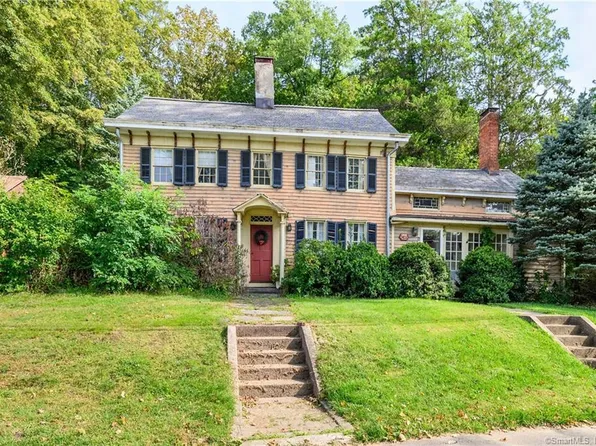 1 Old Mill Plain Road, Danbury, CT 06810