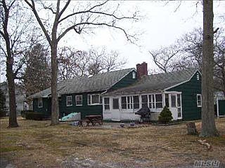 3rd image of 135 Washington Ave