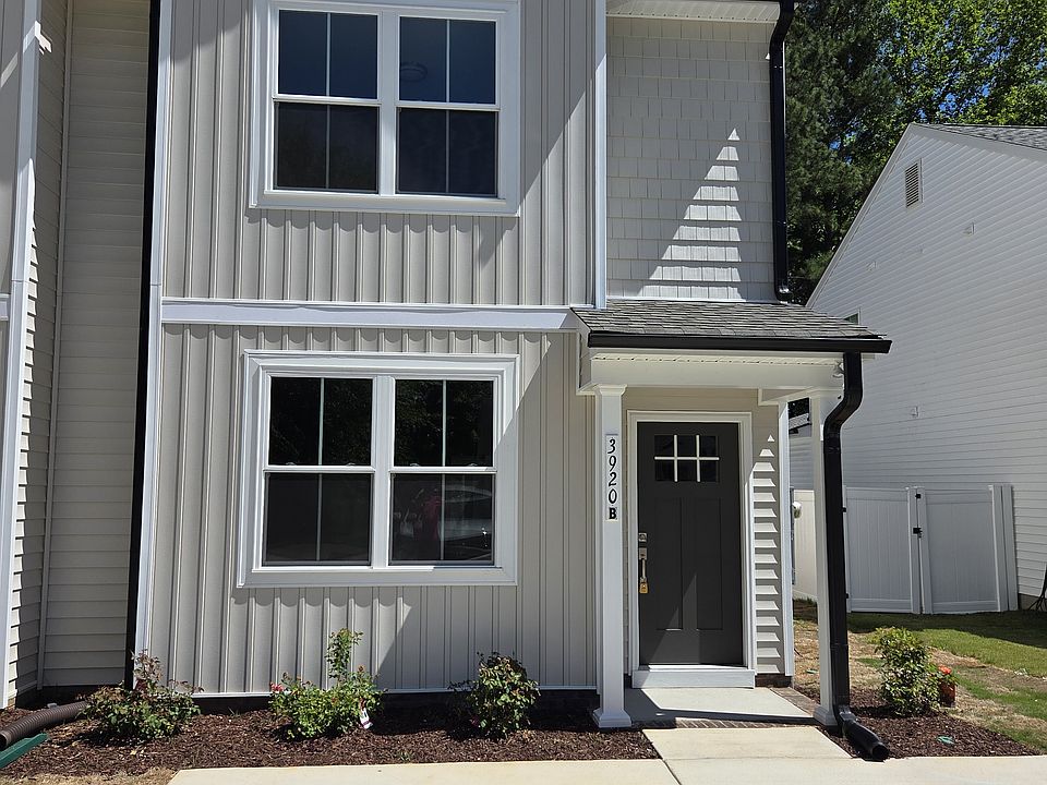 1st image of 3920 Gloucester Dr W #B