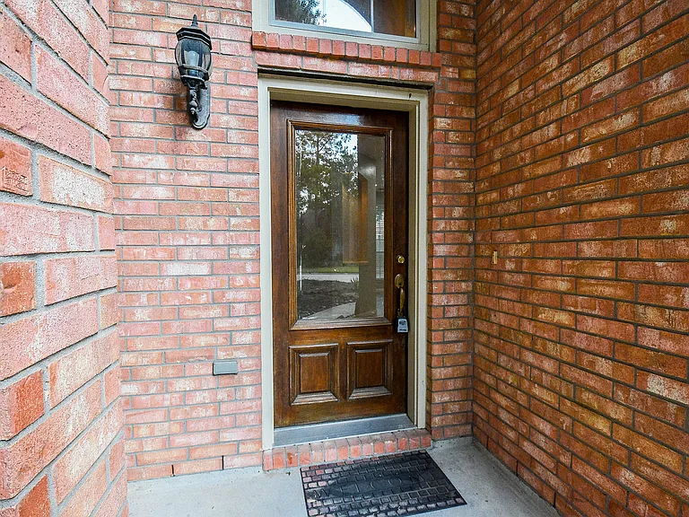 202 W Sterling Pond Cir — Photo 3